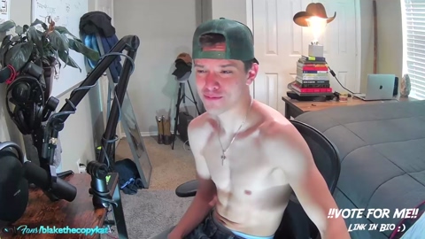 letsplayblake  22-03-2023